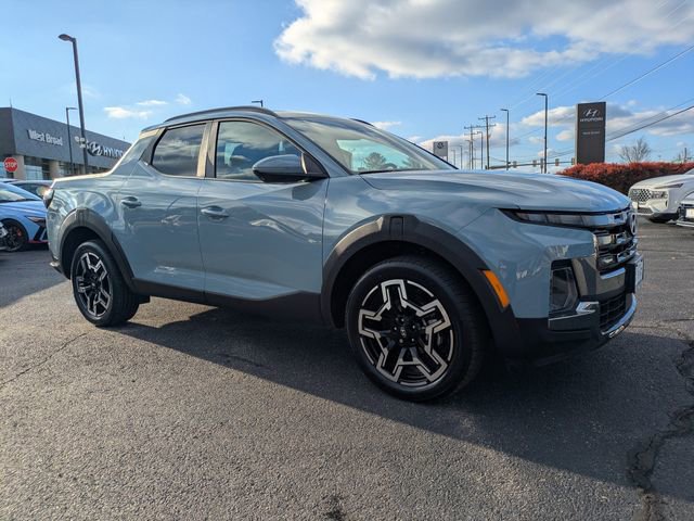 Certified 2025 Hyundai Santa Cruz Limited AWD/4WD image 2