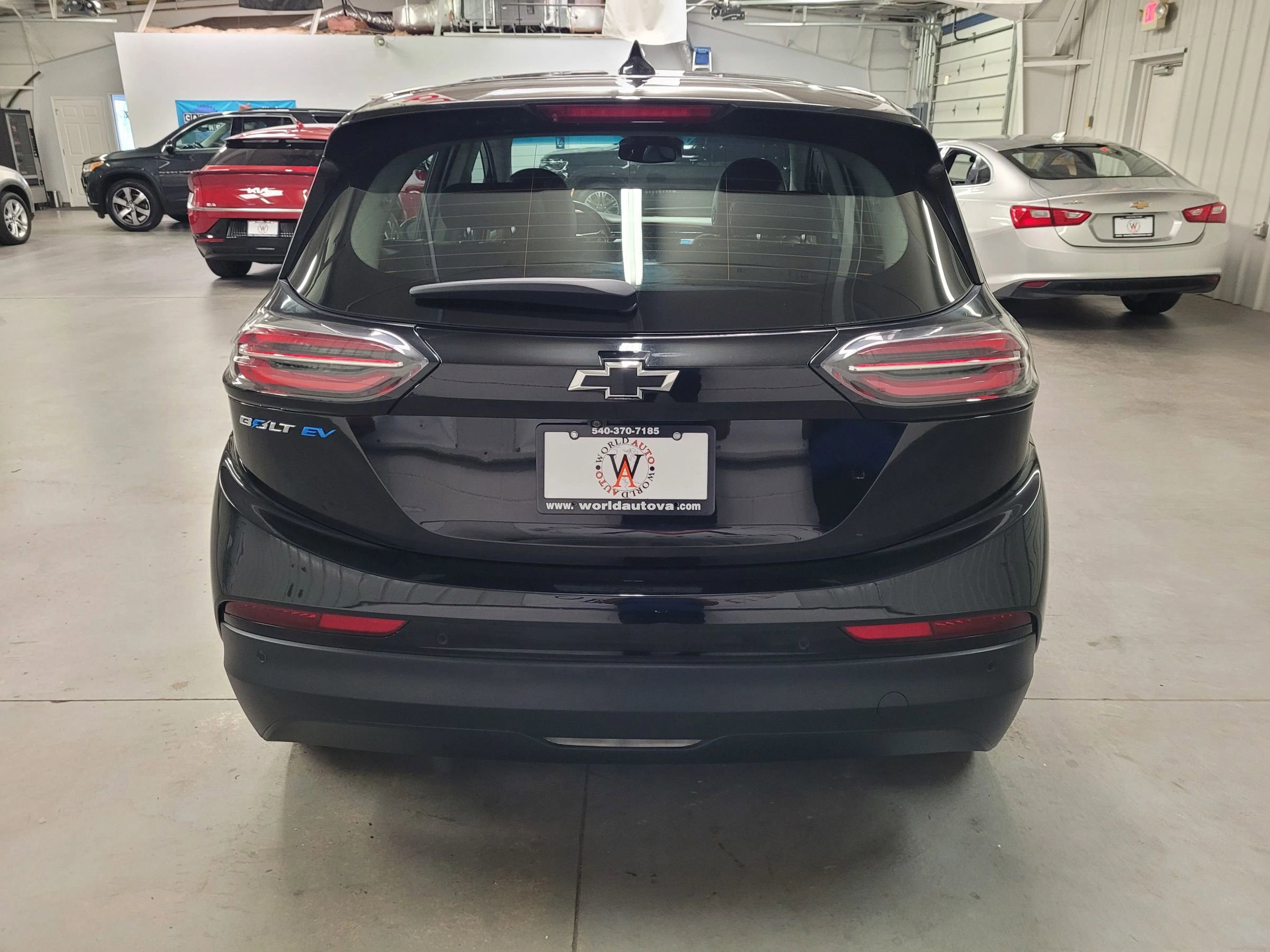 Used 2023 Chevrolet Bolt LT image 6