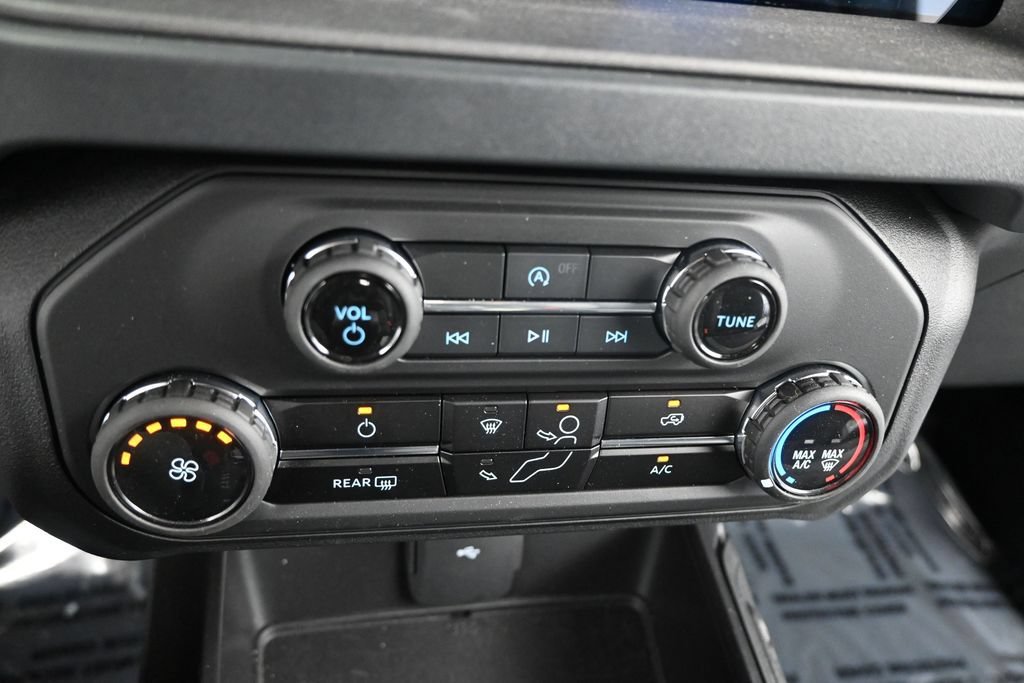 Used 2026 Ford Bronco 2-Door w/ Sasquatch Package AWD/4WD image 32