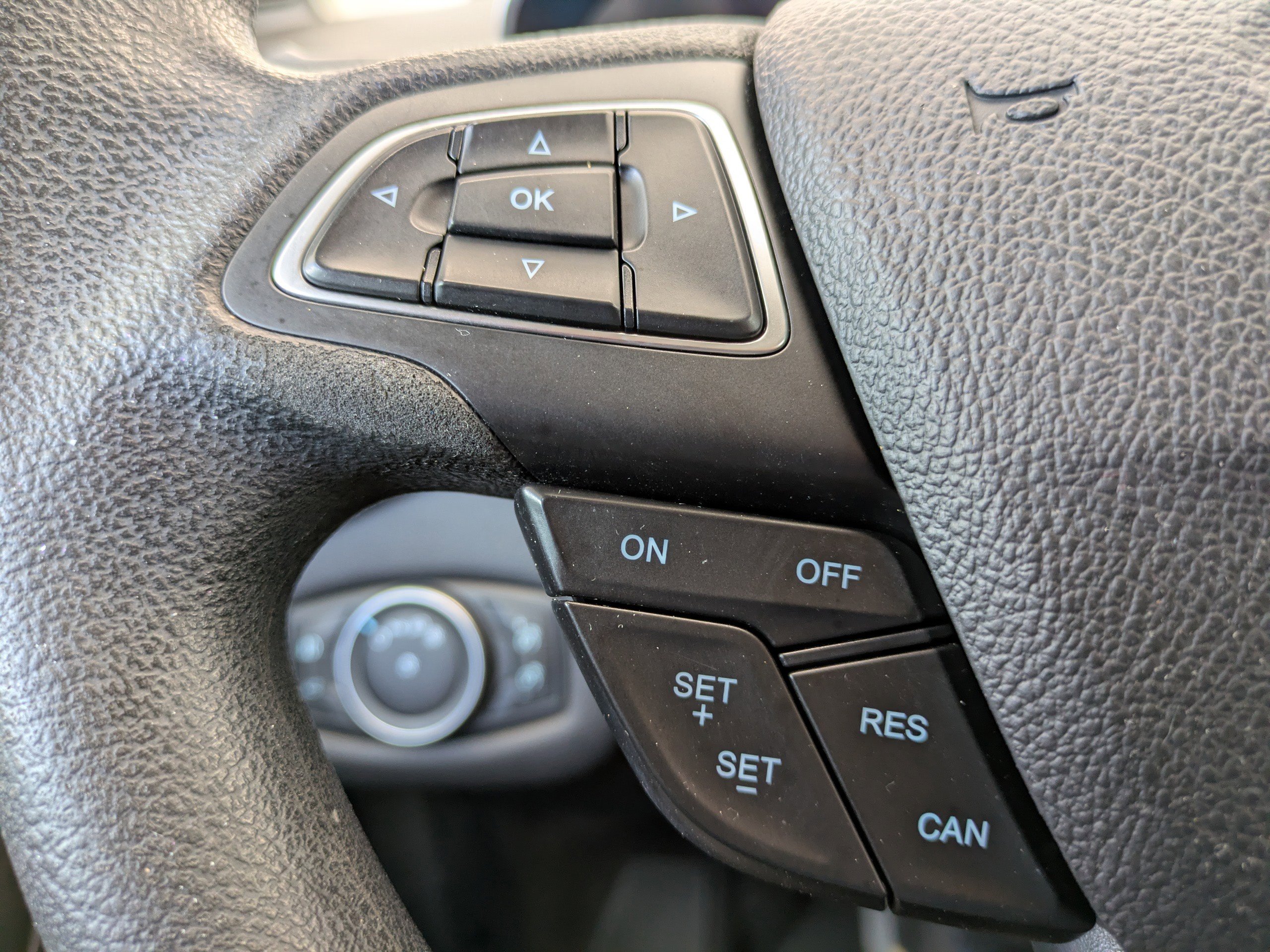 Certified 2019 Ford Escape SE FWD image 21