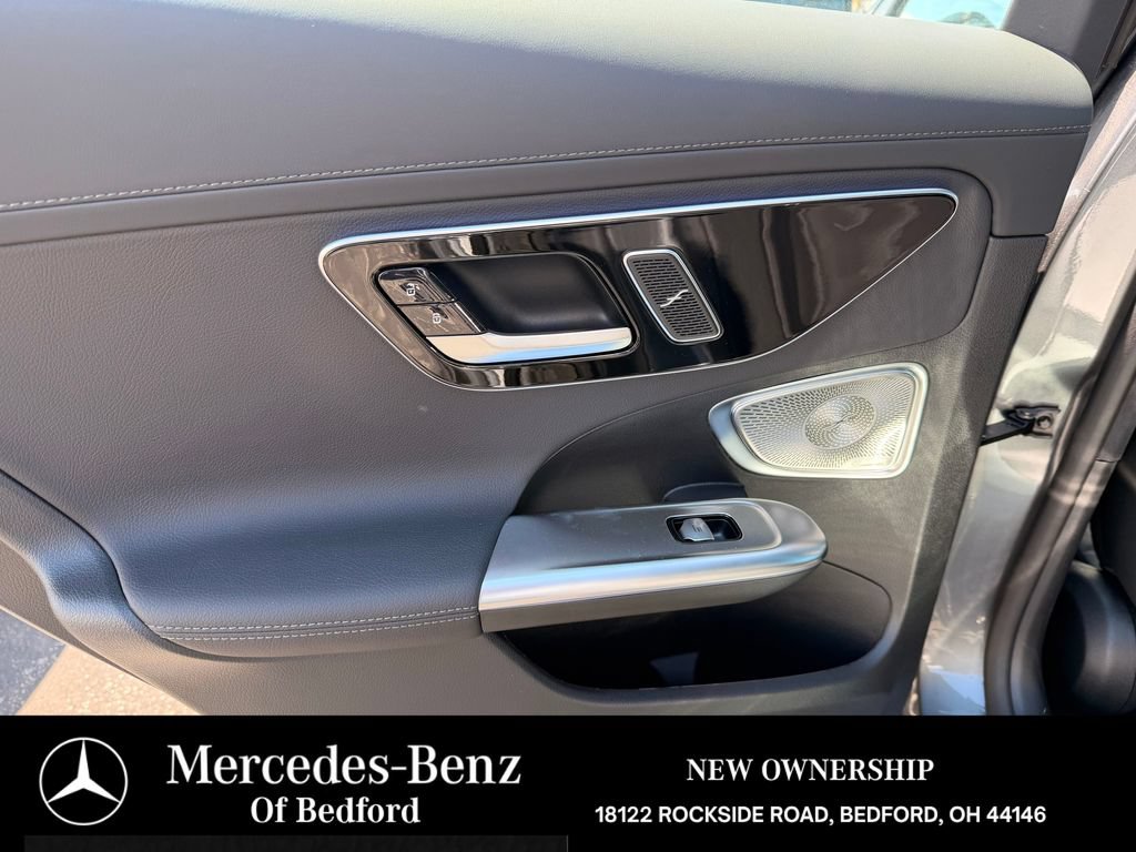 New 2026 Mercedes-Benz C 43 AMG 4MATIC Sedan image 21