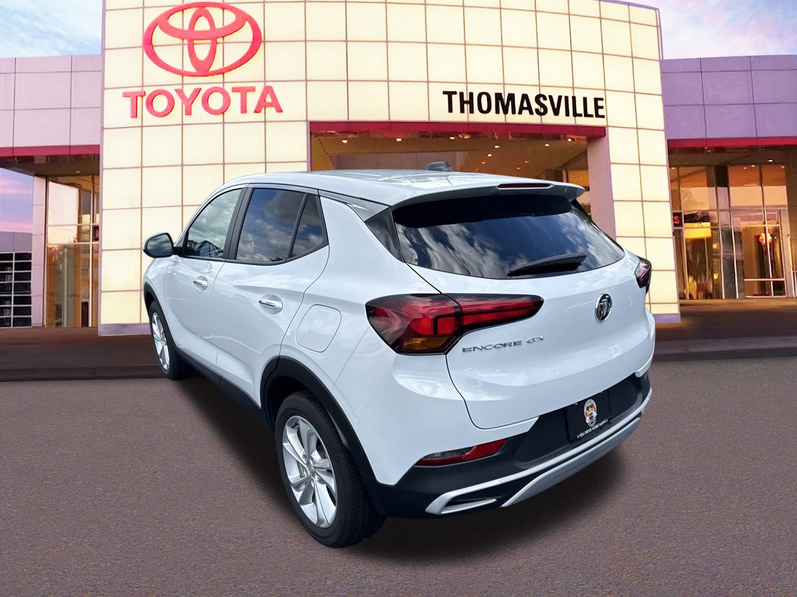 Used 2023 Buick Encore GX Preferred w/ Cold Weather Comfort Package image 7