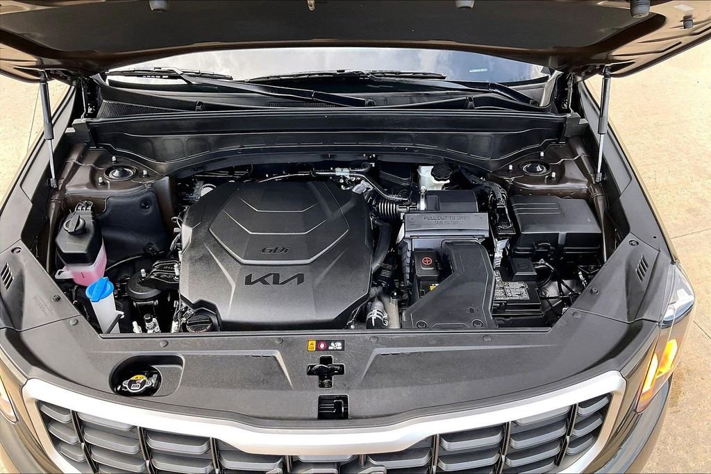 Used 2025 Kia Telluride S AWD/4WD image 10