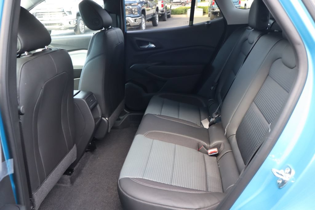New 2026 Chevrolet Trax LT w/ Midnight Edition FWD image 18