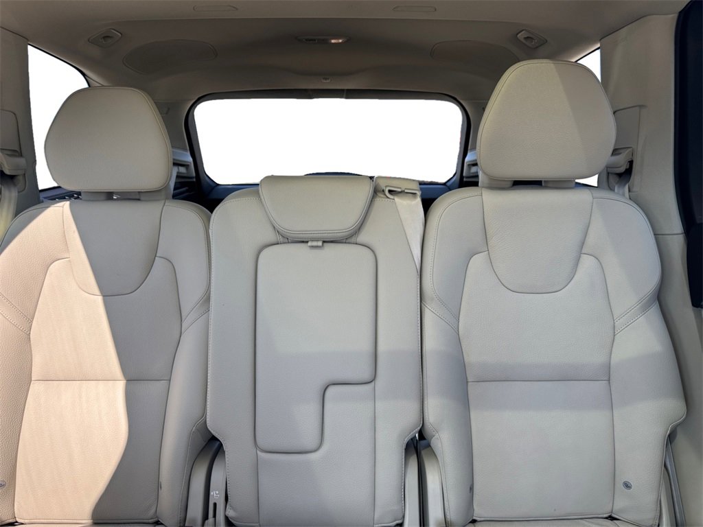 Certified 2023 Volvo XC90 B6 Plus w/ Protection Package Premier image 19