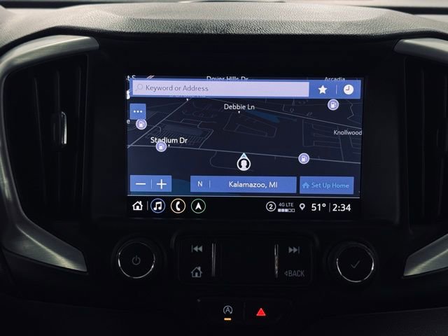 Used 2023 GMC Terrain SLT w/ Infotainment Package II image 34