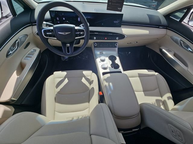Used 2026 Genesis GV70 2.5T Select image 14