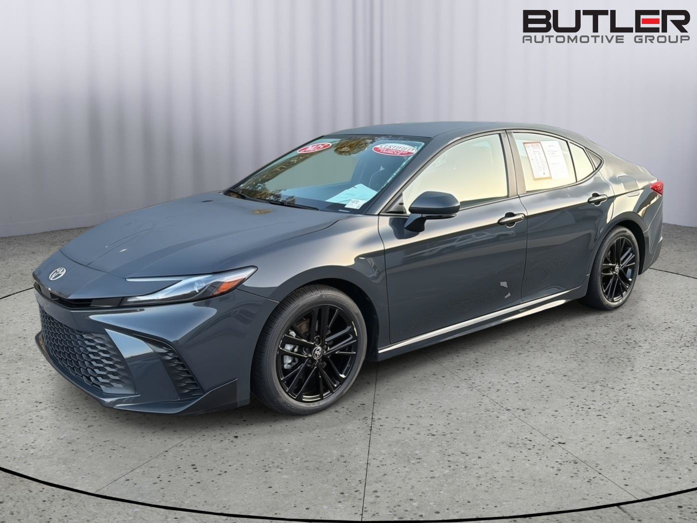 Certified 2025 Toyota Camry SE FWD image 2