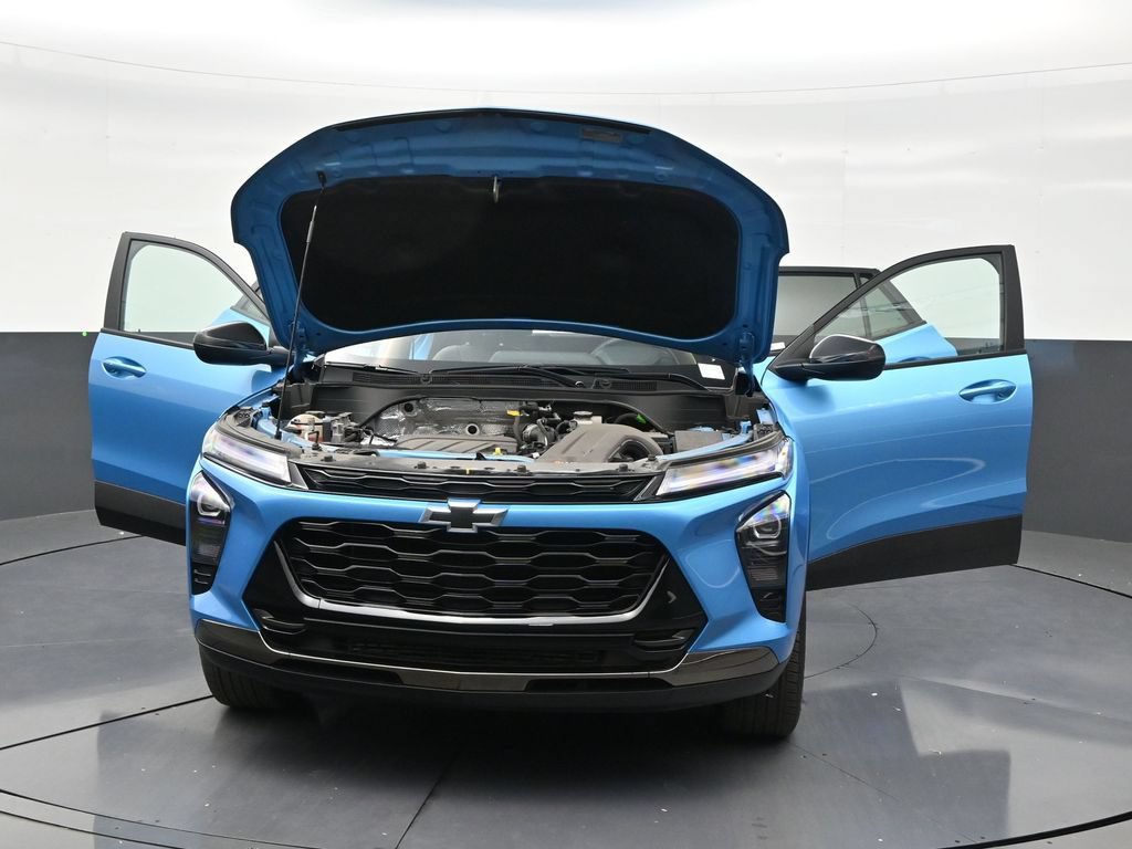 Used 2025 Chevrolet Trax ACTIV FWD image 33