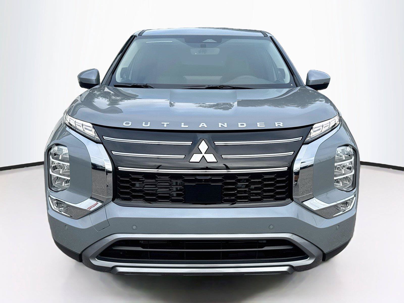 New 2026 Mitsubishi Outlander SE FWD image 8