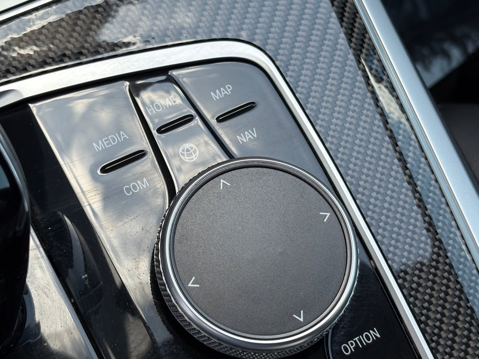 Used 2022 BMW X5 M50i w/ Premium Package image 26