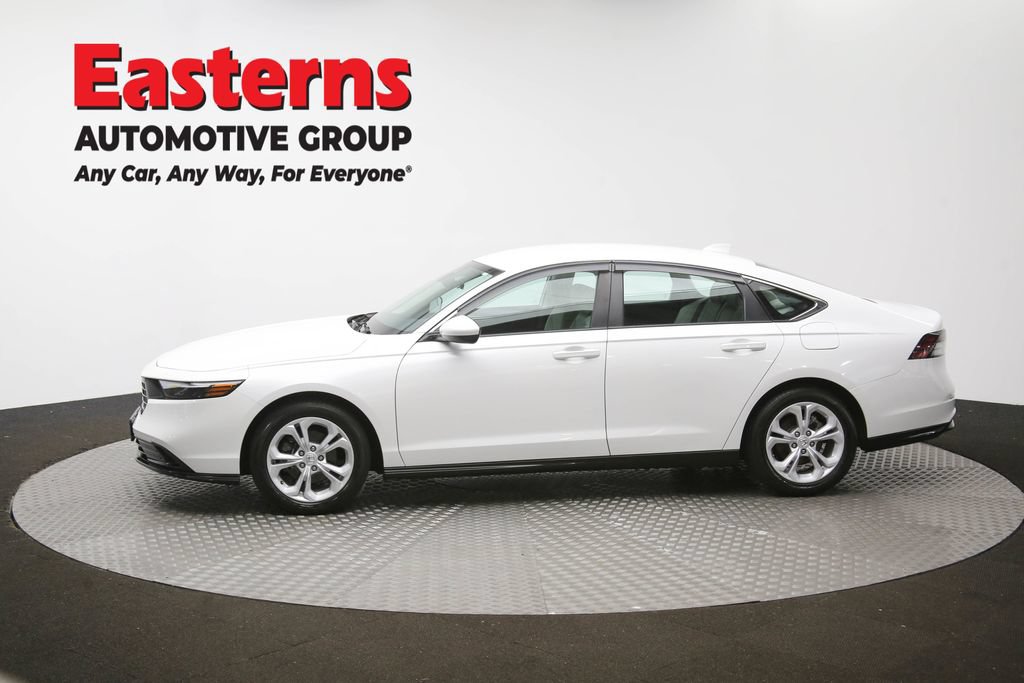 Used 2025 Honda Accord LX image 57