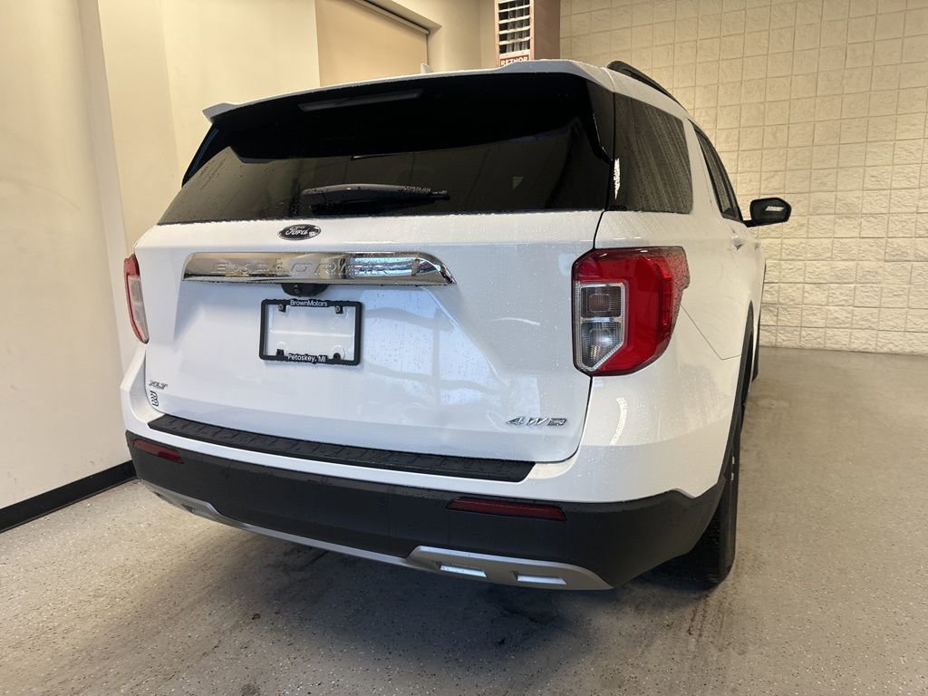 Used 2023 Ford Explorer XLT w/ Equipment Group 202A image 40