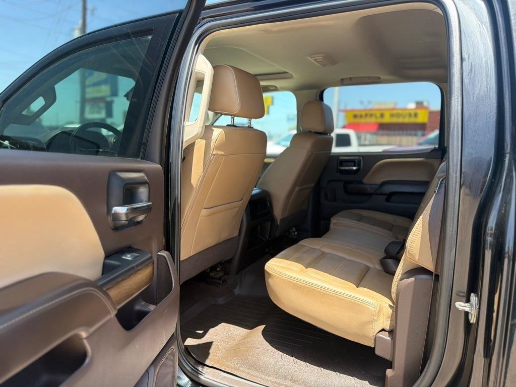 Used 2019 GMC Sierra 2500 Denali w/ Duramax Plus Package AWD/4WD image 11