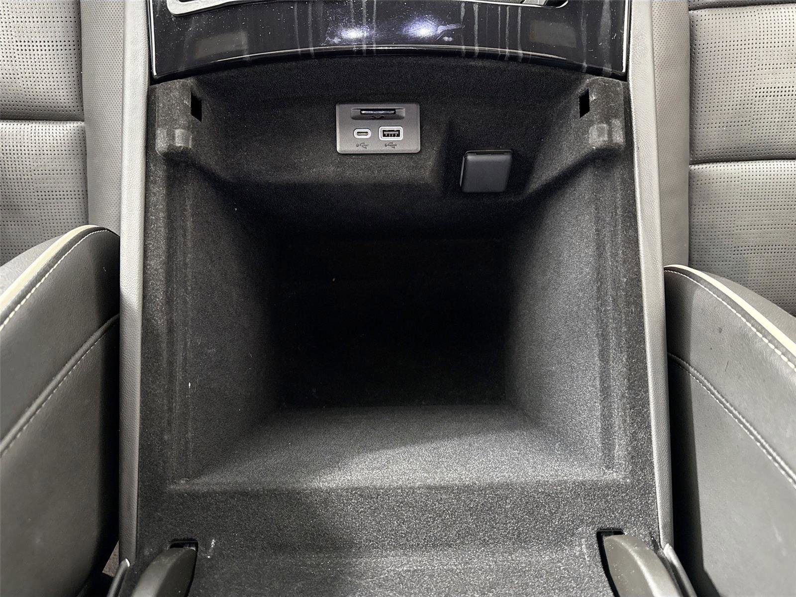 Used 2024 Cadillac Escalade Sport image 35