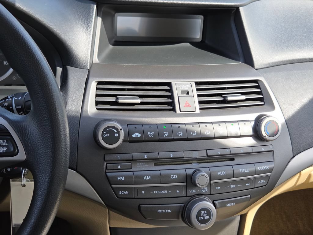 Used 2012 Honda Accord LX image 32