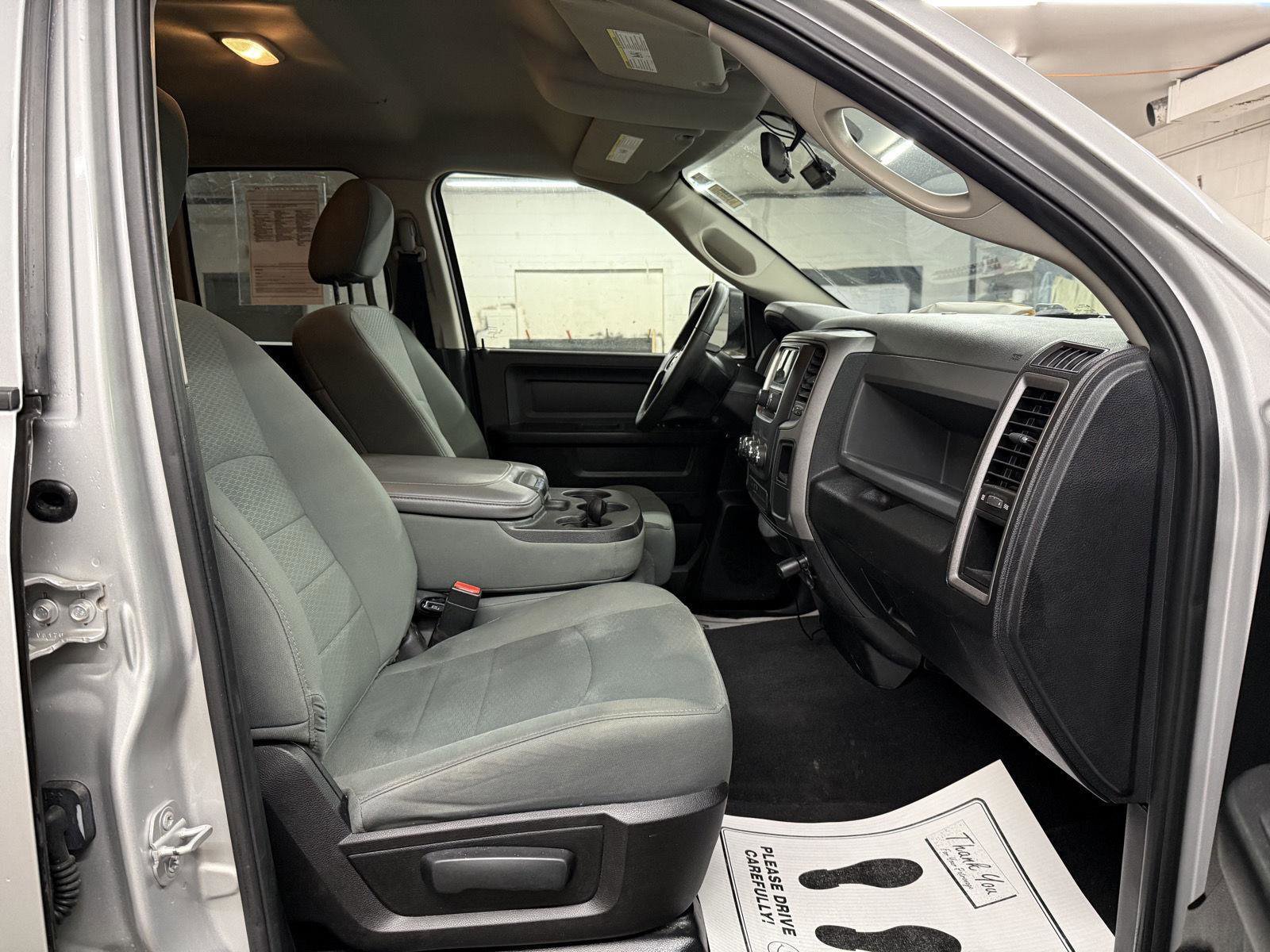 Used 2016 RAM 1500 Express image 23