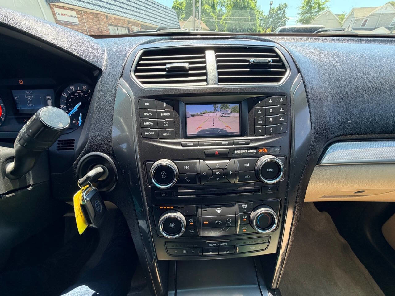 Used 2016 Ford Explorer 4WD image 5
