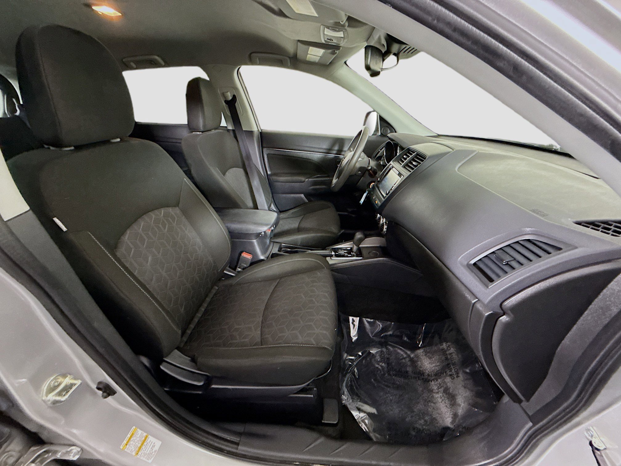 Used 2021 Mitsubishi Outlander Sport ES FWD image 28