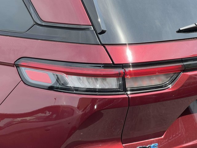 Used 2023 Jeep Grand Cherokee 30th Anniversary image 9