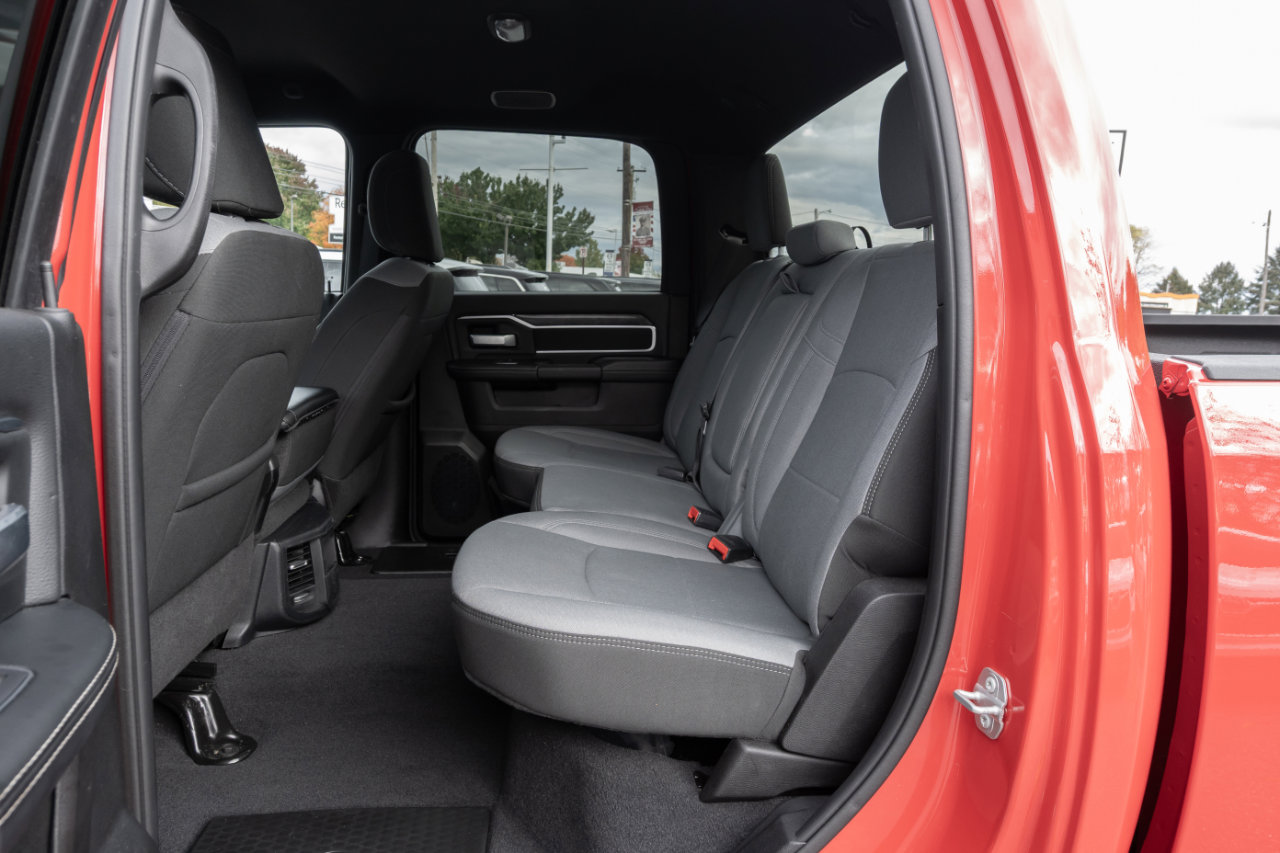 Used 2024 RAM 2500 Big Horn w/ Bed Utility Group image 21