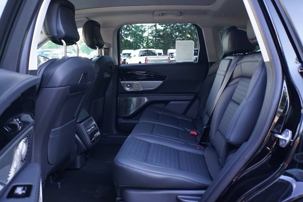 New 2026 Lincoln Nautilus Reserve AWD/4WD image 11