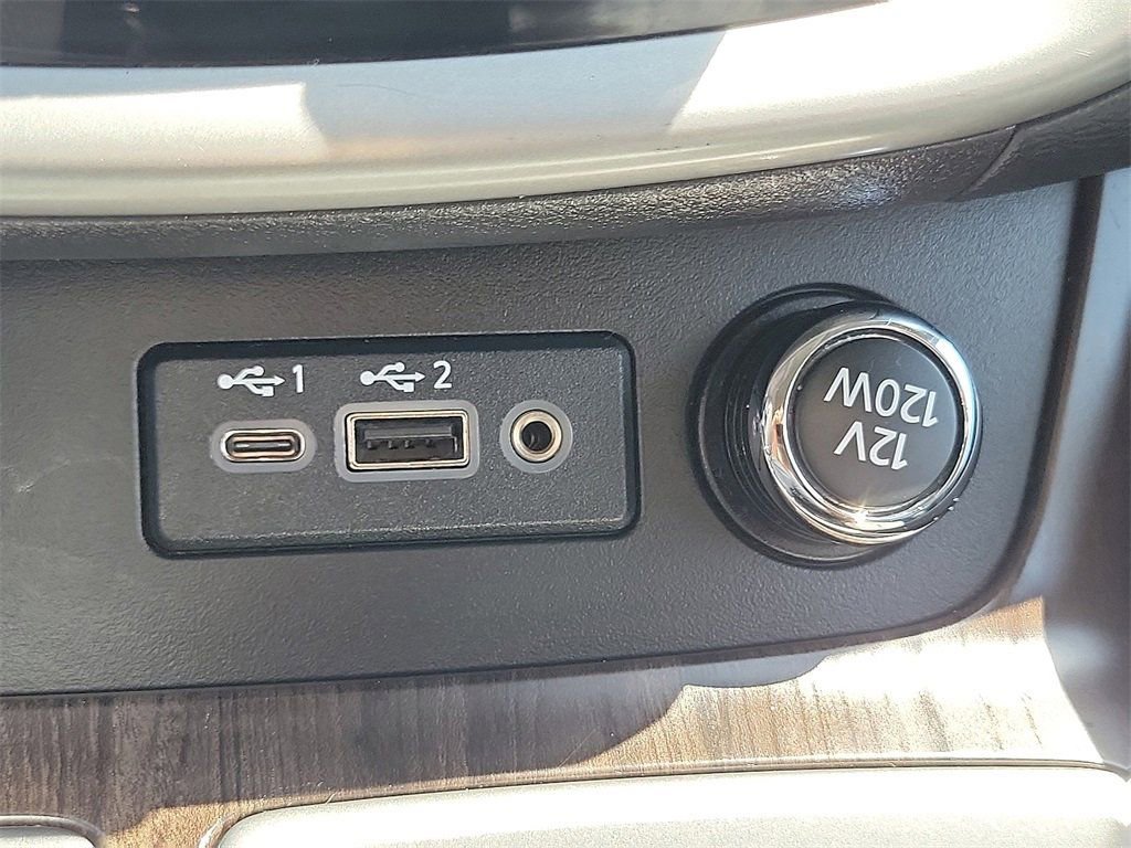 Used 2022 Nissan Murano Platinum w/ Cargo Package image 14