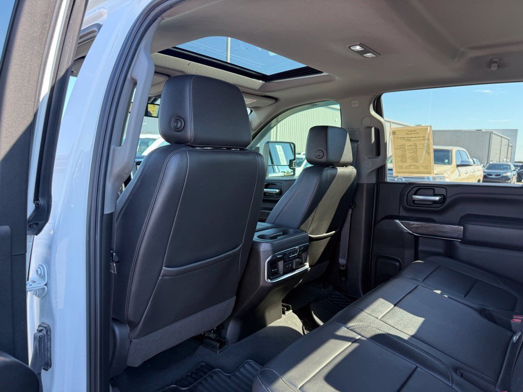 Used 2021 Chevrolet Silverado 2500 LTZ w/ LTZ Convenience Package AWD/4WD image 12