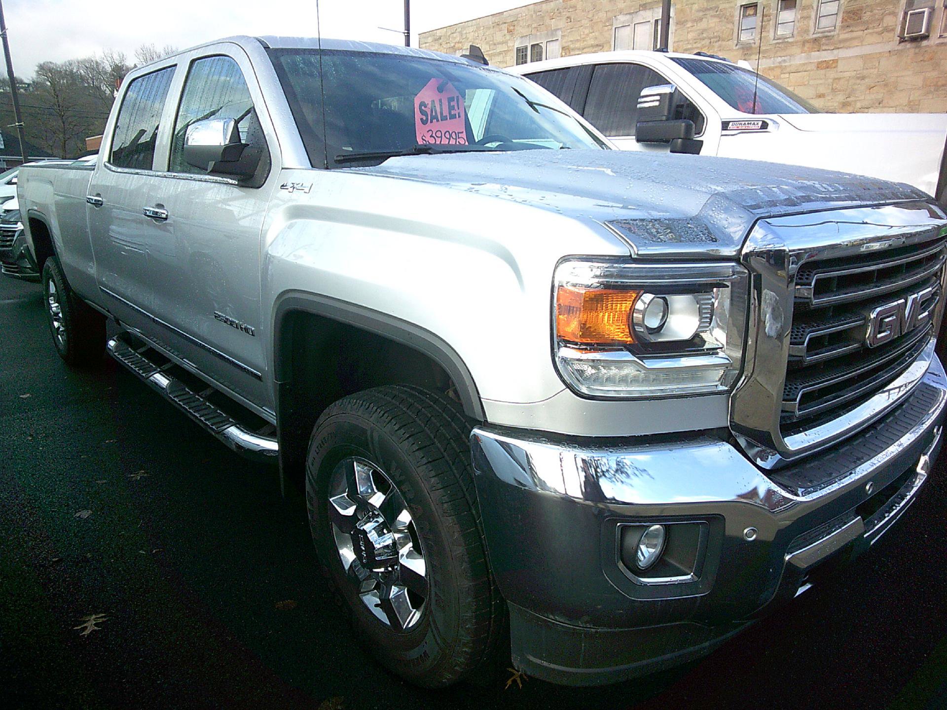 Used 2019 GMC Sierra 2500 SLT video 1