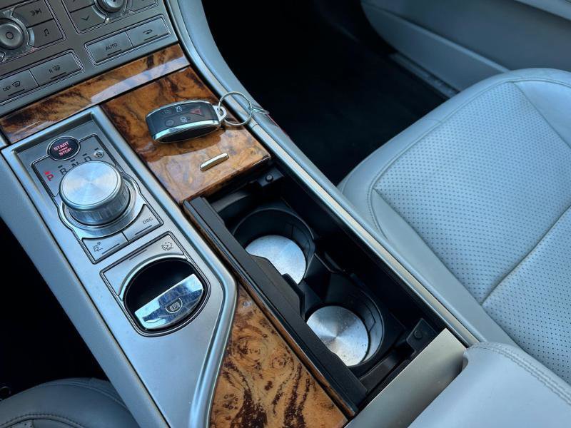 Used 2009 Jaguar XF Premium image 29