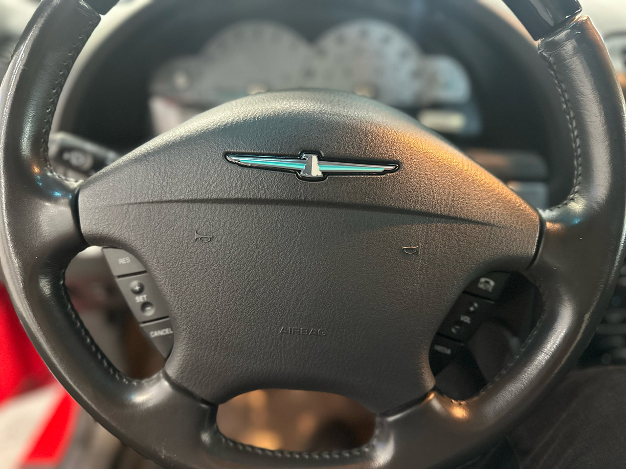 Used 2002 Ford Thunderbird image 16