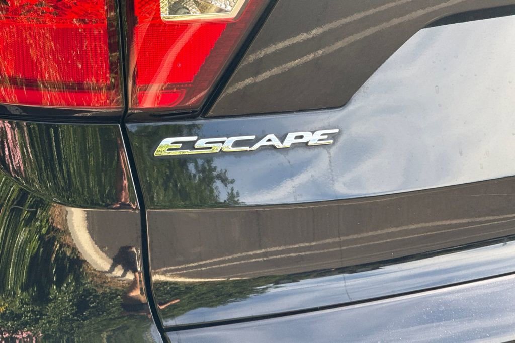 Used 2019 Ford Escape S FWD image 26