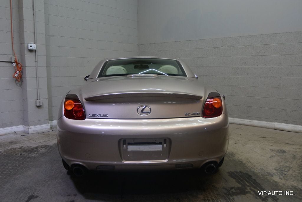 Used 2004 Lexus SC 430 Convertible RWD image 8