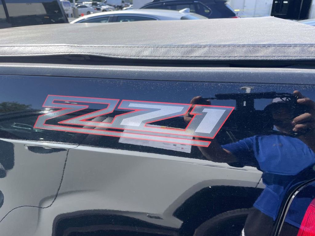 Used 2022 Chevrolet Colorado Z71 RWD image 30
