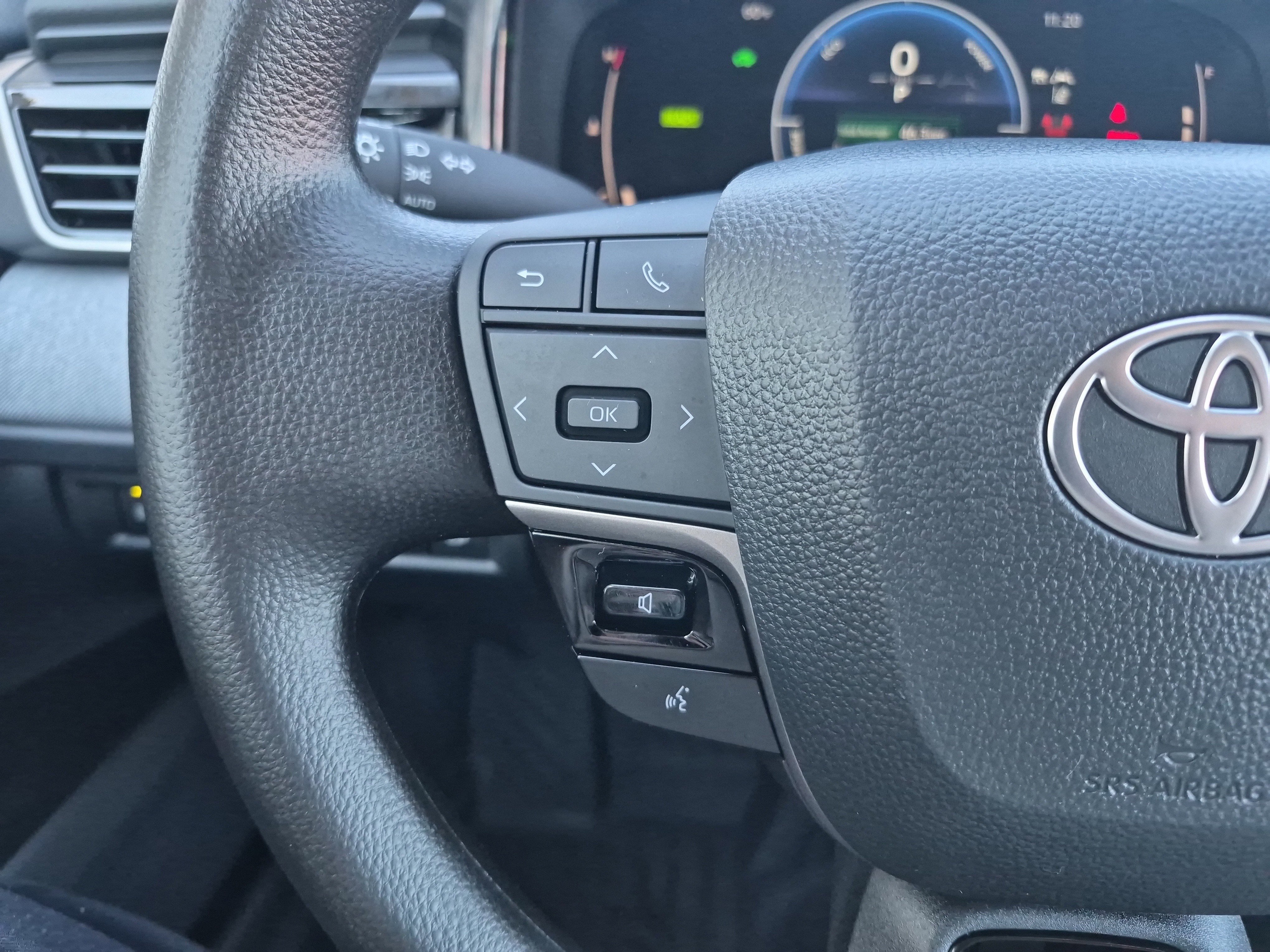 Used 2026 Toyota Camry LE image 22