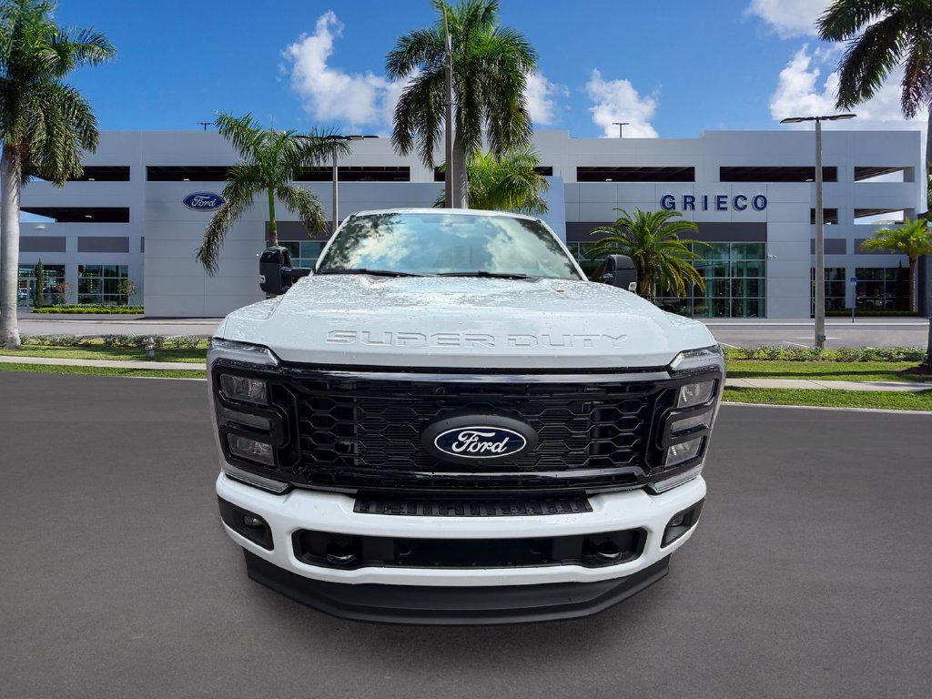 New 2027 Ford F250 Lariat w/ Black Appearance Package AWD/4WD image 2