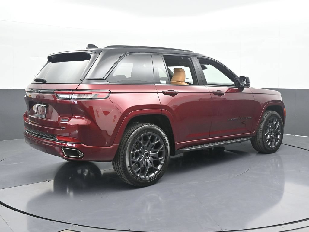 New 2025 Jeep Grand Cherokee Summit AWD/4WD image 6