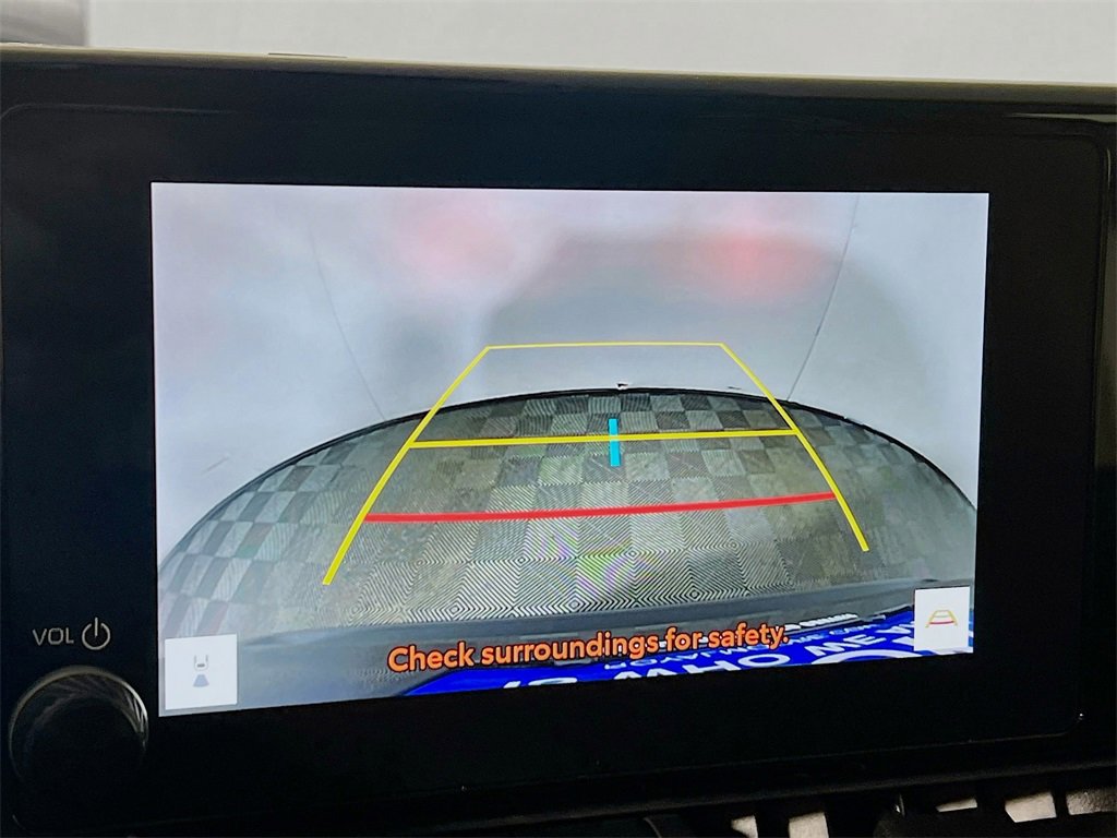 Used 2024 Toyota RAV4 LE image 13