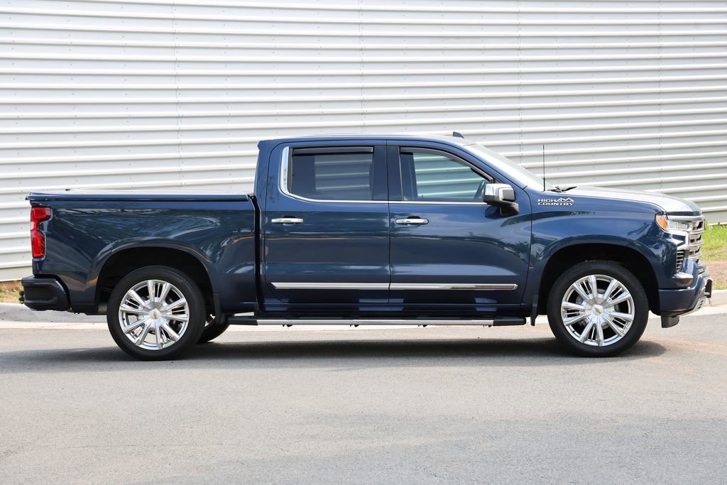 Used 2022 Chevrolet Silverado 1500 High Country AWD/4WD image 4
