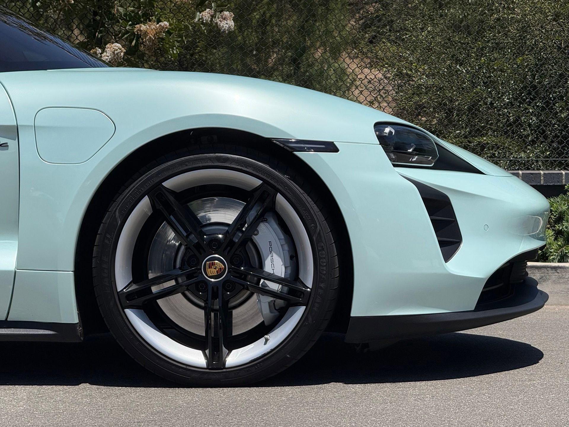 Certified 2023 Porsche Taycan GTS AWD/4WD image 12