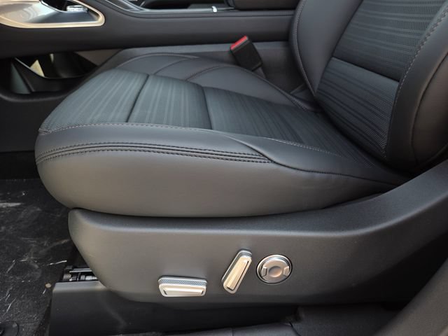 New 2026 Lincoln Nautilus Reserve w/ Jet Appearance Package AWD/4WD image 15
