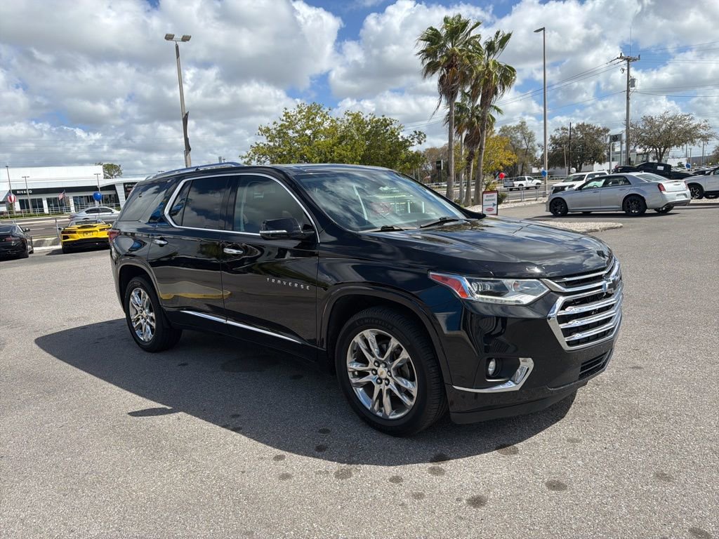 Used 2018 Chevrolet Traverse High Country image 2