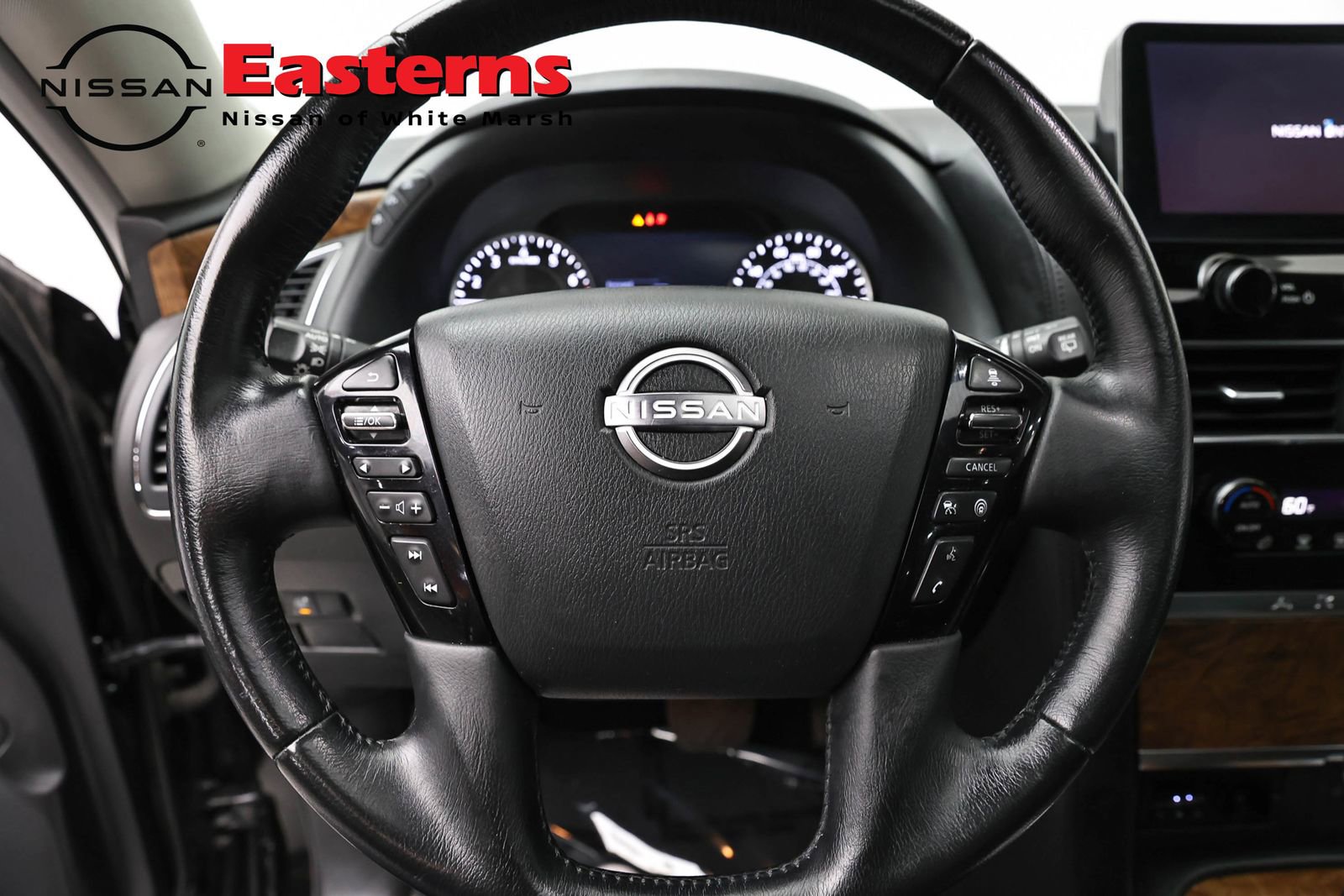 Used 2024 Nissan Armada SL AWD/4WD image 10