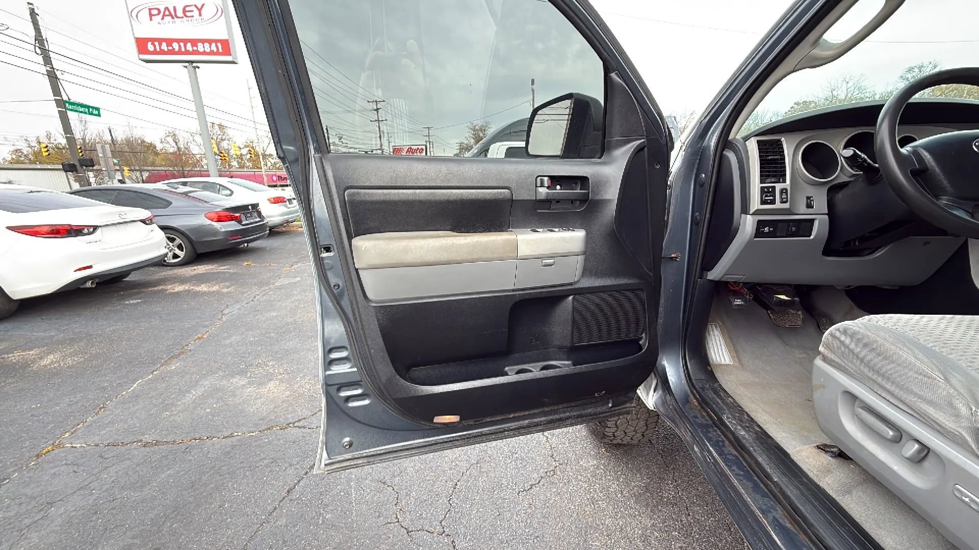 Used 2008 Toyota Tundra SR5 w/ TRD Off-Road Pkg AWD/4WD image 9