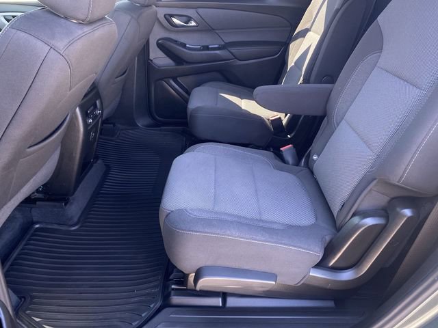 Used 2023 Chevrolet Traverse LT image 33
