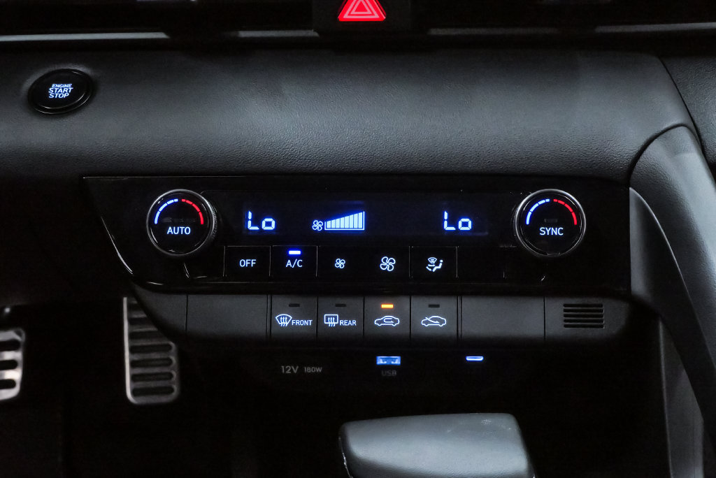 Certified 2026 Hyundai Elantra Sport FWD image 17