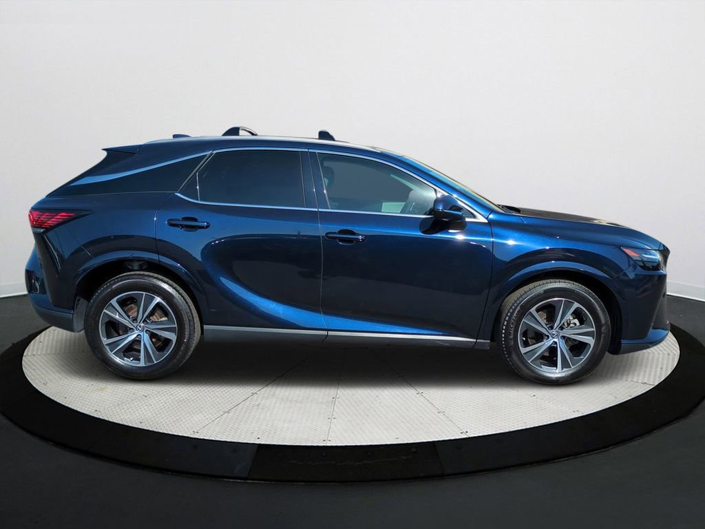 Used 2023 Lexus RX 350h image 3