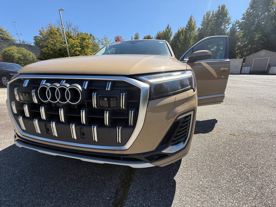 Used 2025 Audi Q7 2.0T Premium Plus w/ Premium Plus Package image 26