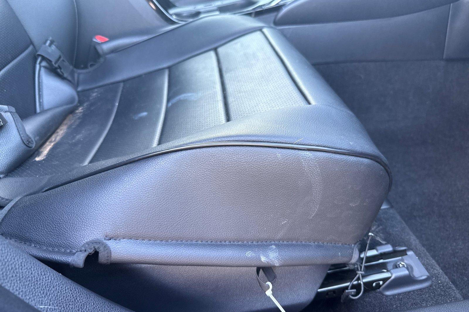 Used 2025 Toyota Corolla SE image 22