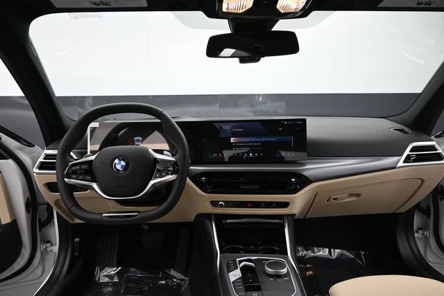 New 2026 BMW 330i xDrive Sedan w/ Premium Package AWD/4WD image 14